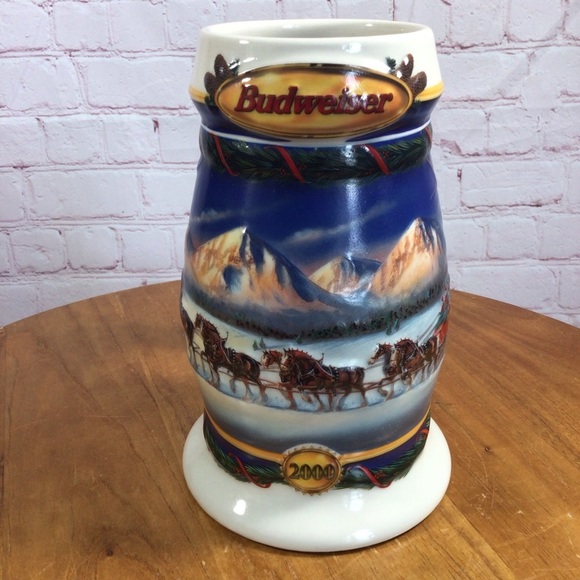 Budweiser 2000 Holiday Stein CS416 “Holiday in the Mountains” Ceramic Stein - Picture 2 of 6